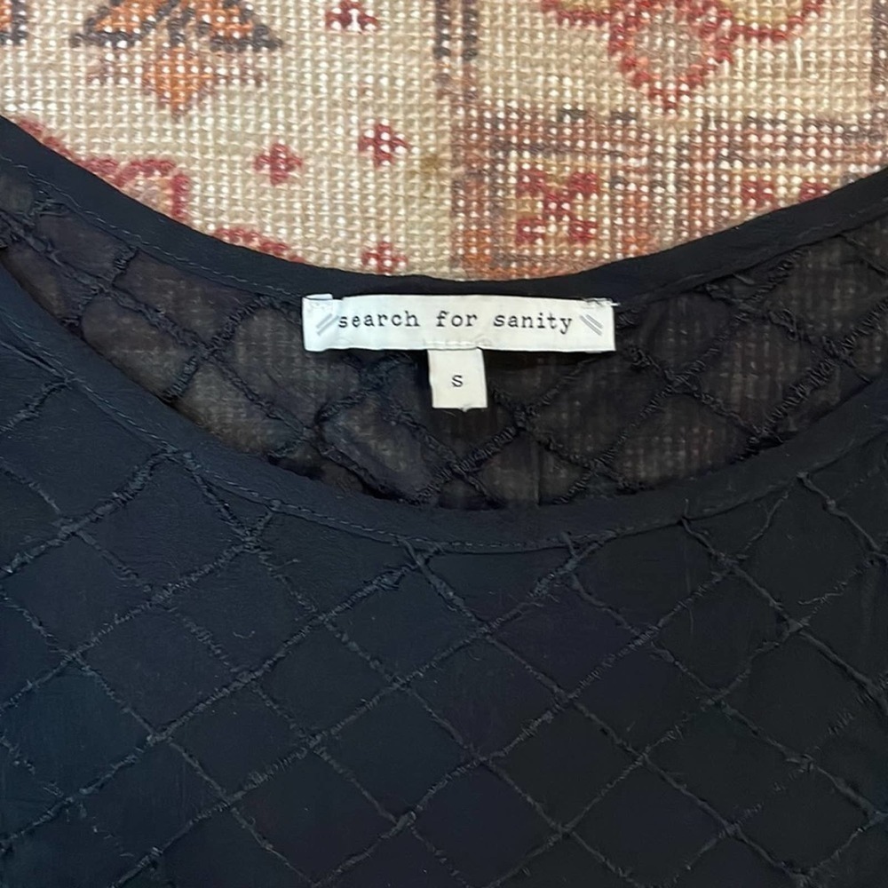 Search for sanity sequin embellished black sleeveless blouse small - Picture 3 of 5